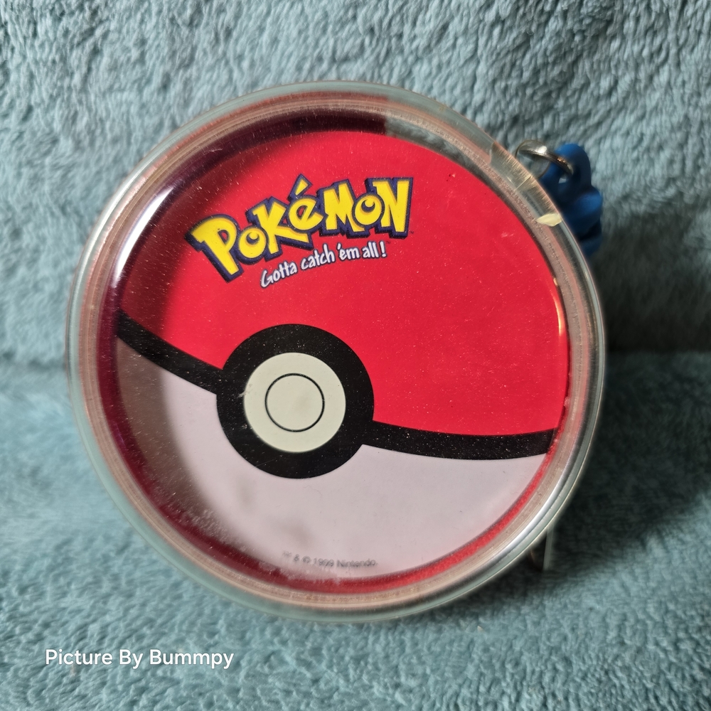 Pokémon Red and White Poké Ball Coin Purse